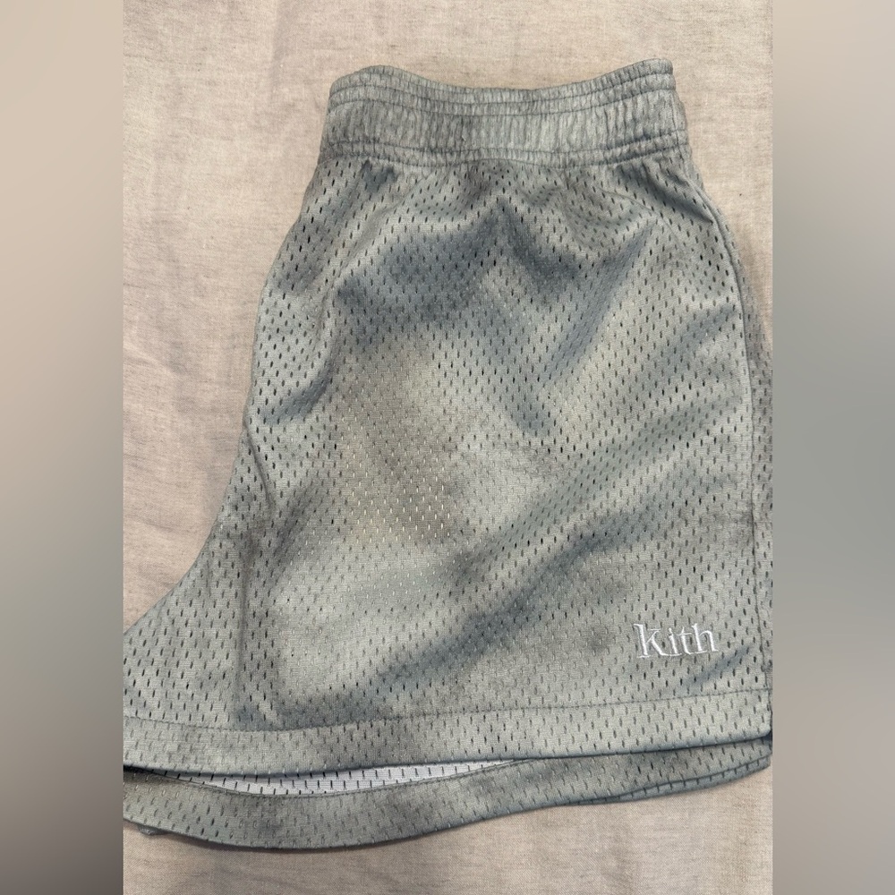 Kith Nila sun faded Mesh Shorty